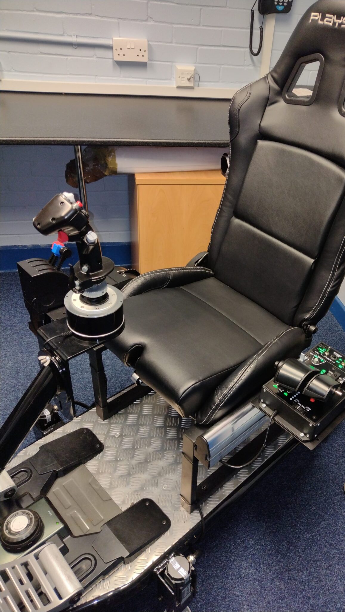 Motion Base Flight Simulator Cambridge Gliding Centre